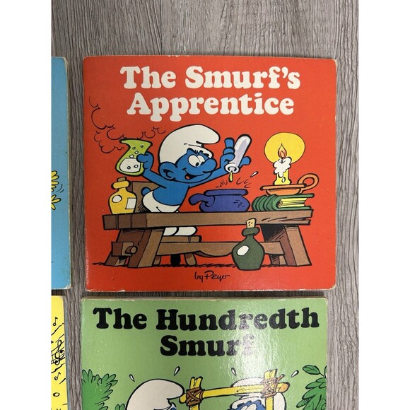 Smurf Mini Storybooks by Peyo Set of 4 Paperback 1980 1982 Smurf In The Air - Picture 3 of 13
